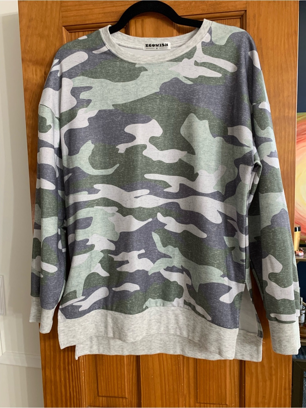 Ecowish Women's Green and Gray Camo Crewneck Sweater
